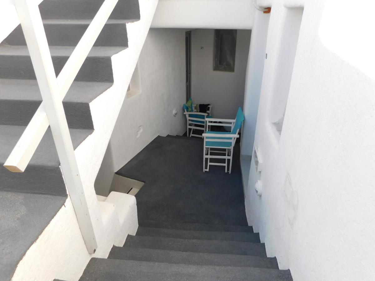 Thera Victory Center Fira (Santorini) Exterior photo